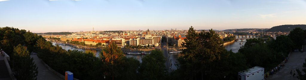 Prague2.jpg